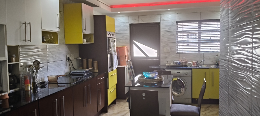 2 Bedroom Property for Sale in Parow Western Cape